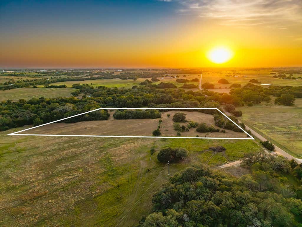 Photo of 1830 Holub Road, Schulenburg, TX 78956 (MLS # 61196909)