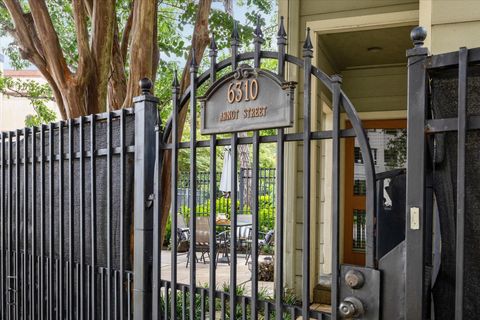 Photo of 6310 Arnot Street, Houston, TX 77007 (MLS # 94168280)