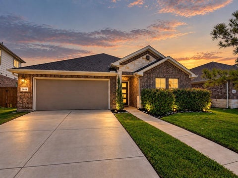 Photo of 2446 Bear Creek Drive, Rosharon, TX 77583 (MLS # 84644377)