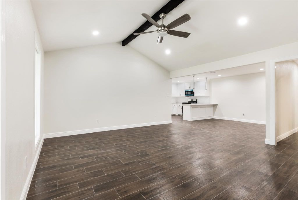 Photo of 10323 Sagebluff Drive, Houston, TX 77089 (MLS # 76742775)