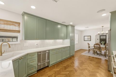 Tiny photo for 918 E 14th Street, Houston, TX 77009 (MLS # 90037309)