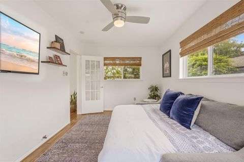 Tiny photo for 918 E 14th Street, Houston, TX 77009 (MLS # 90037309)