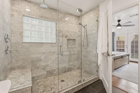 Tiny photo for 918 E 14th Street, Houston, TX 77009 (MLS # 90037309)