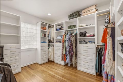 Tiny photo for 918 E 14th Street, Houston, TX 77009 (MLS # 90037309)