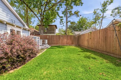 Tiny photo for 918 E 14th Street, Houston, TX 77009 (MLS # 90037309)