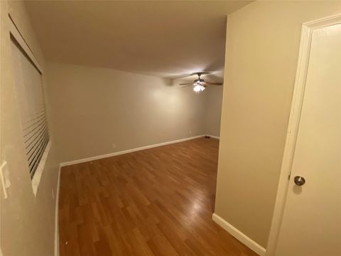 Photo of 502 West Alabama Street #18, Houston, TX 77006 (MLS # 39067058)