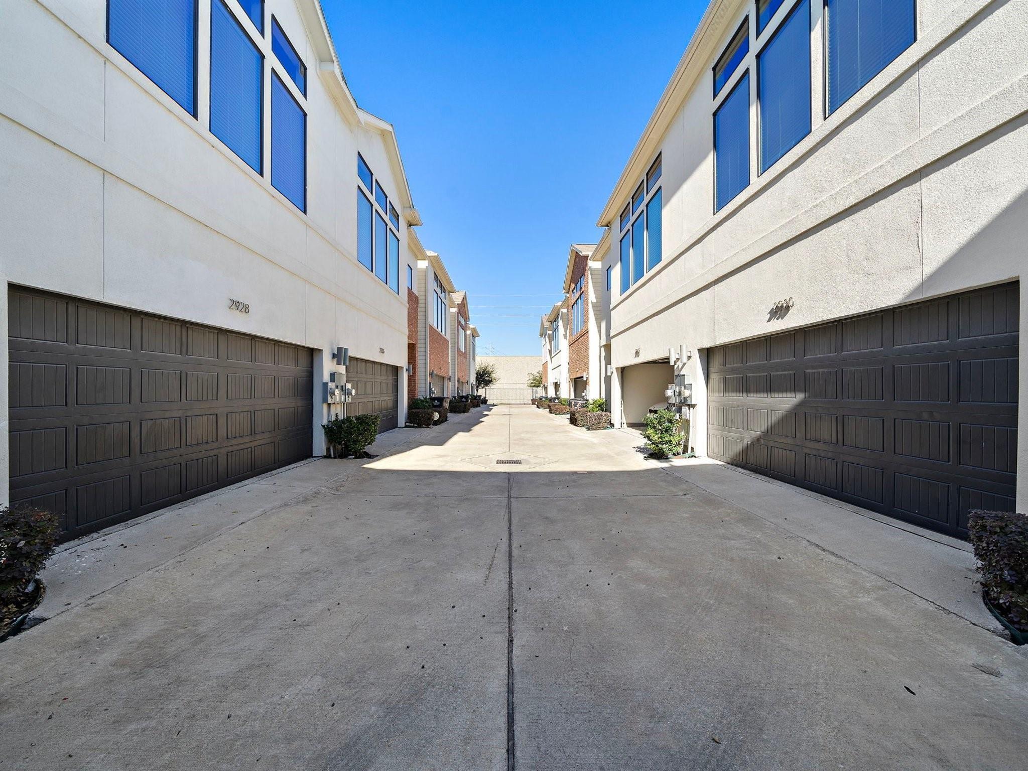 2928 Alice Street