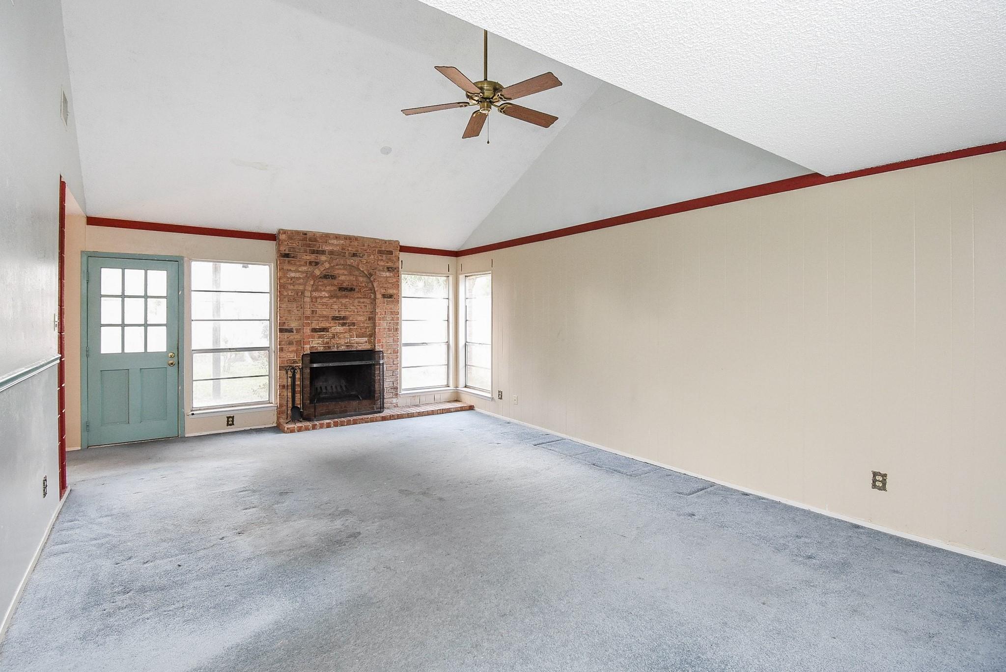 22319 Elsinore Drive