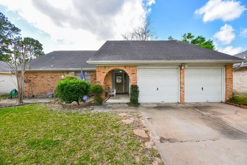 Photo of 22319 Elsinore Drive, Katy, TX 77450 (MLS # 28799959)