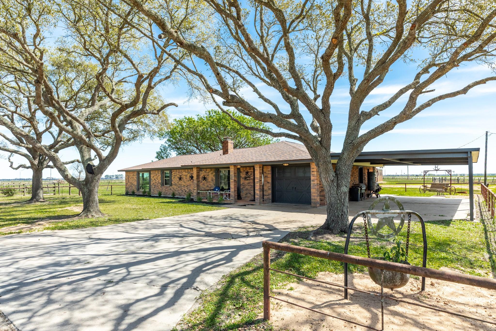 27427 Highway 36