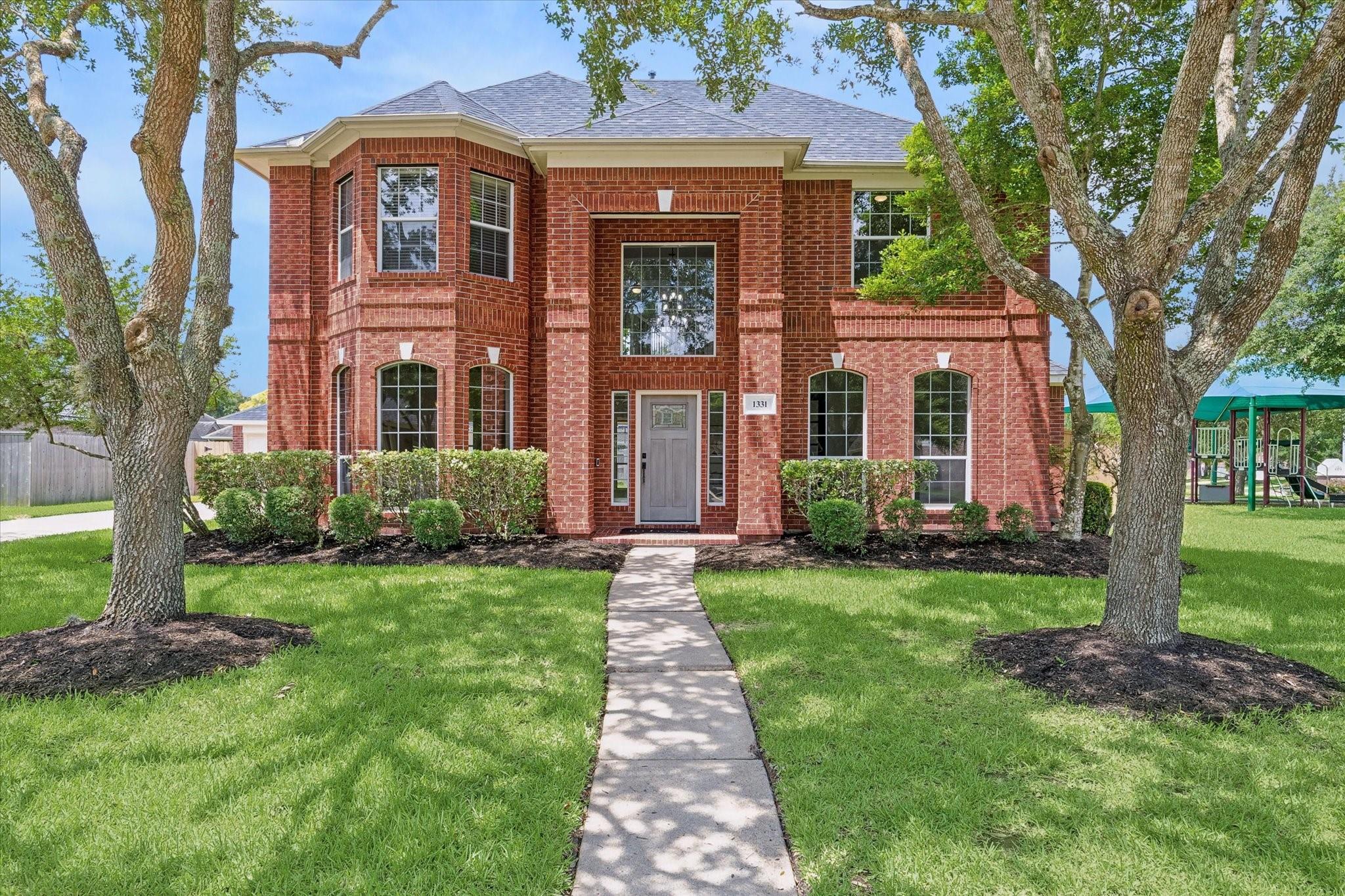 1331 Shady Bend Drive