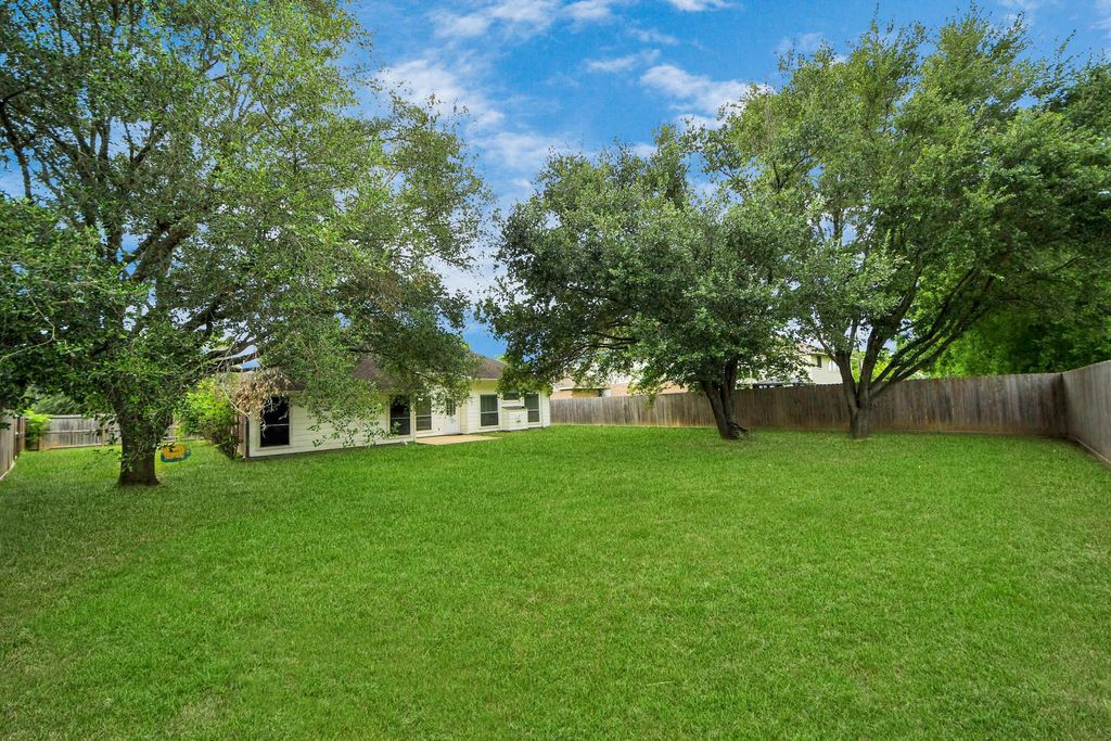 Photo of 10214 White Oak Trail Lane, Houston, TX 77064 (MLS # 50903645)