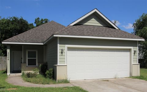 Photo of 2006 Stevens Street, Houston, TX 77026 (MLS # 72628221) Photo of 2006 Stevens Street, Houston, TX 77026 (MLS # 72628221)