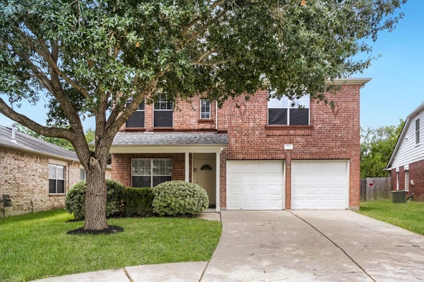 10506 SUGAR TRACE DR, SUGAR LAND, TX 77498 - Image 4183e9b594530fc32073087feb24604d/1768204782