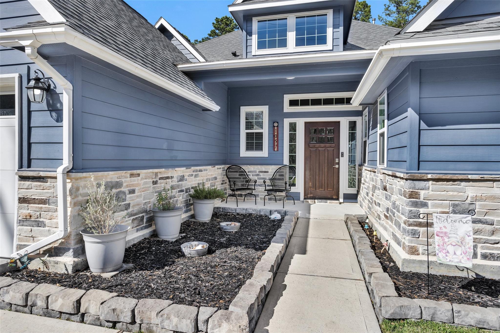 1057 Magnolia Point Drive