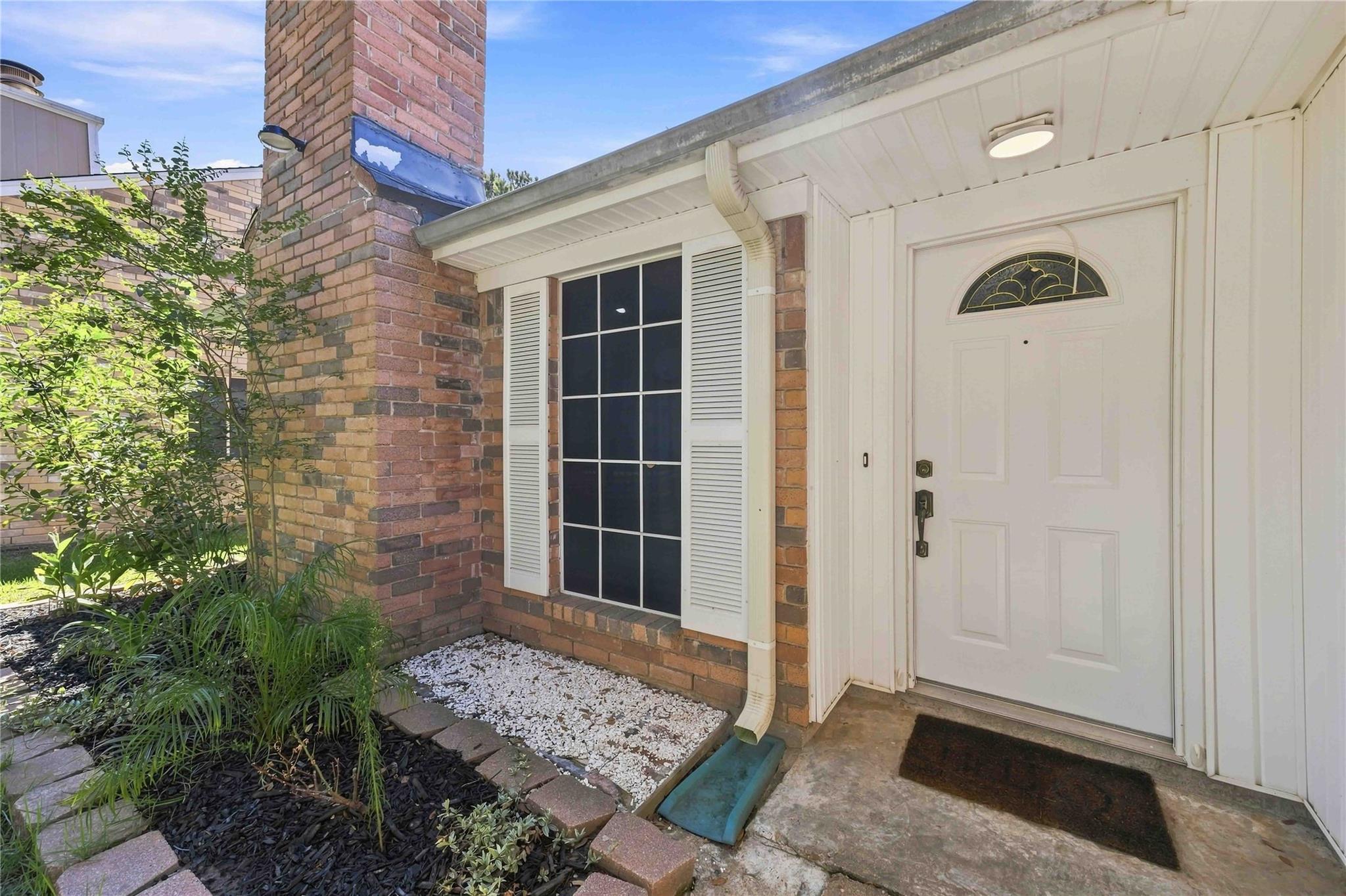 22715 Braken Manor Lane