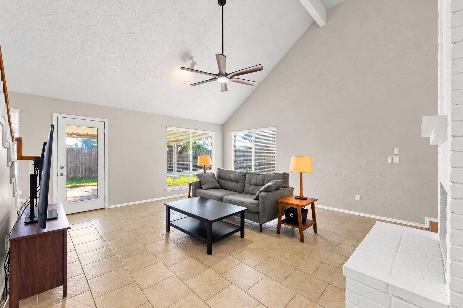 2103 Creekshire Drive