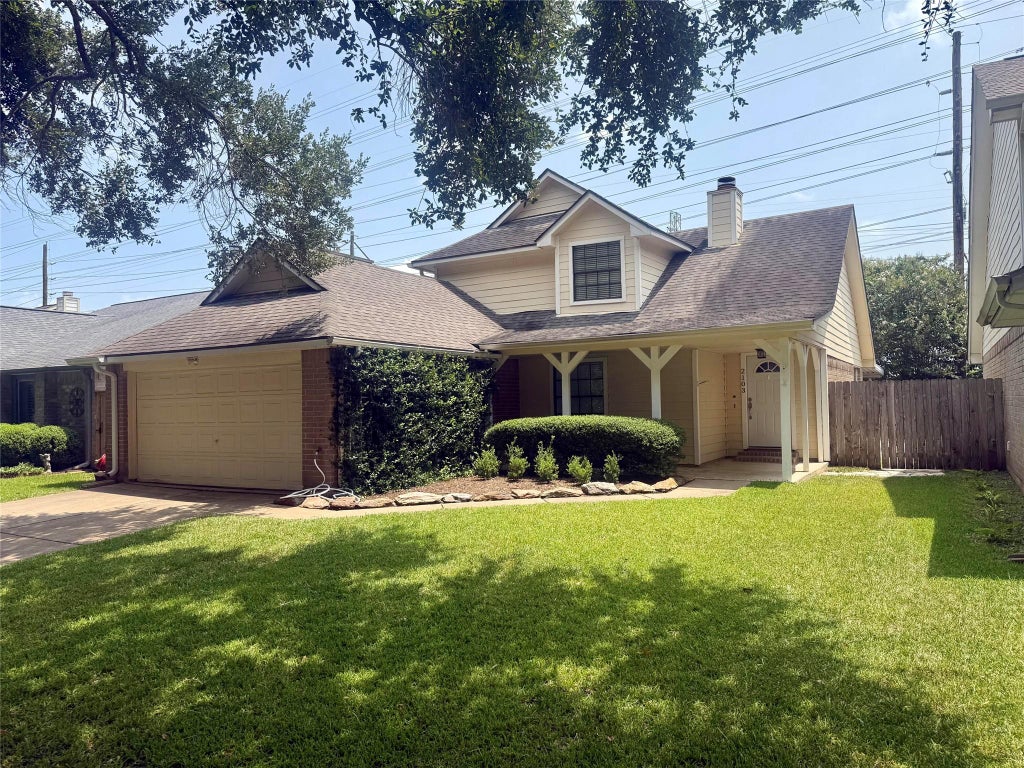 Photo of 2103 Creekshire Drive, Sugar Land, TX 77478 (MLS # 71841662)