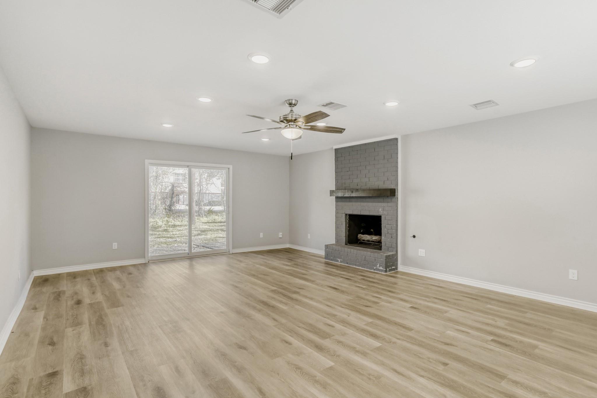 28943 Enchanted Drive