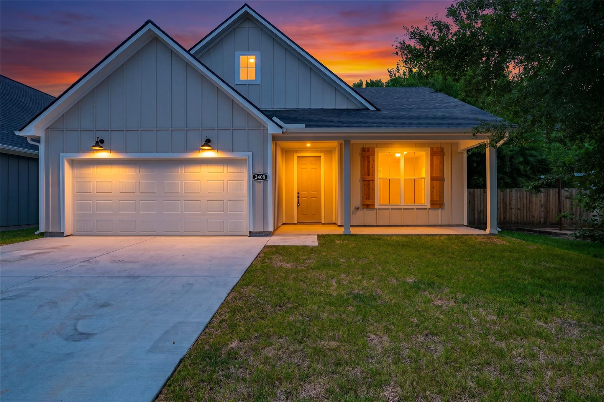 2408 28th Ave N