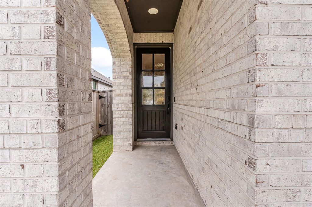 Photo of 712 Washita Falls Lane St, Conroe, TX 77304 (MLS # 7420392)