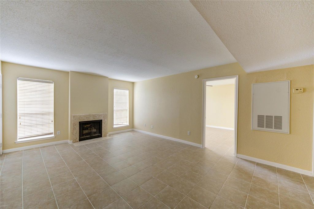 Photo of 6606 De Moss Drive #1704, Houston, TX 77074 (MLS # 93725375)