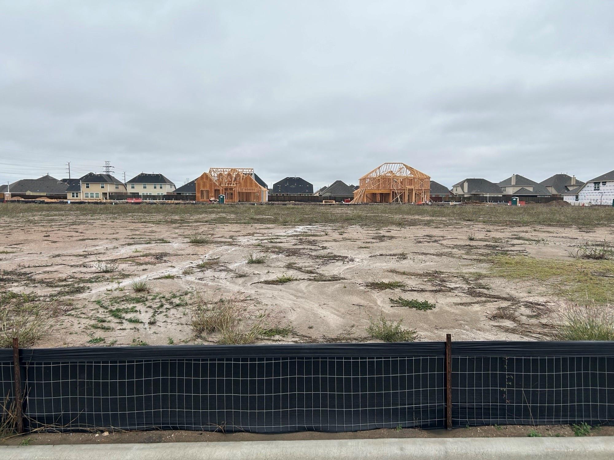 1818 N Wildflower Drive