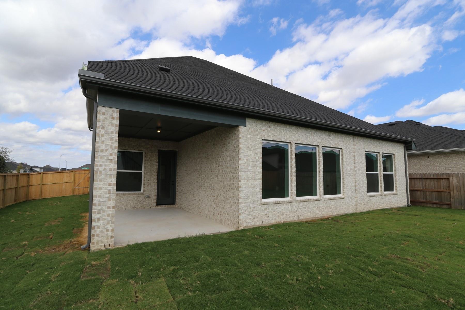 5127 Benton Woods Trail