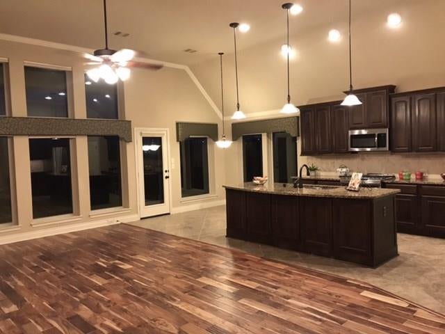 22415 Slate Oaks Lane