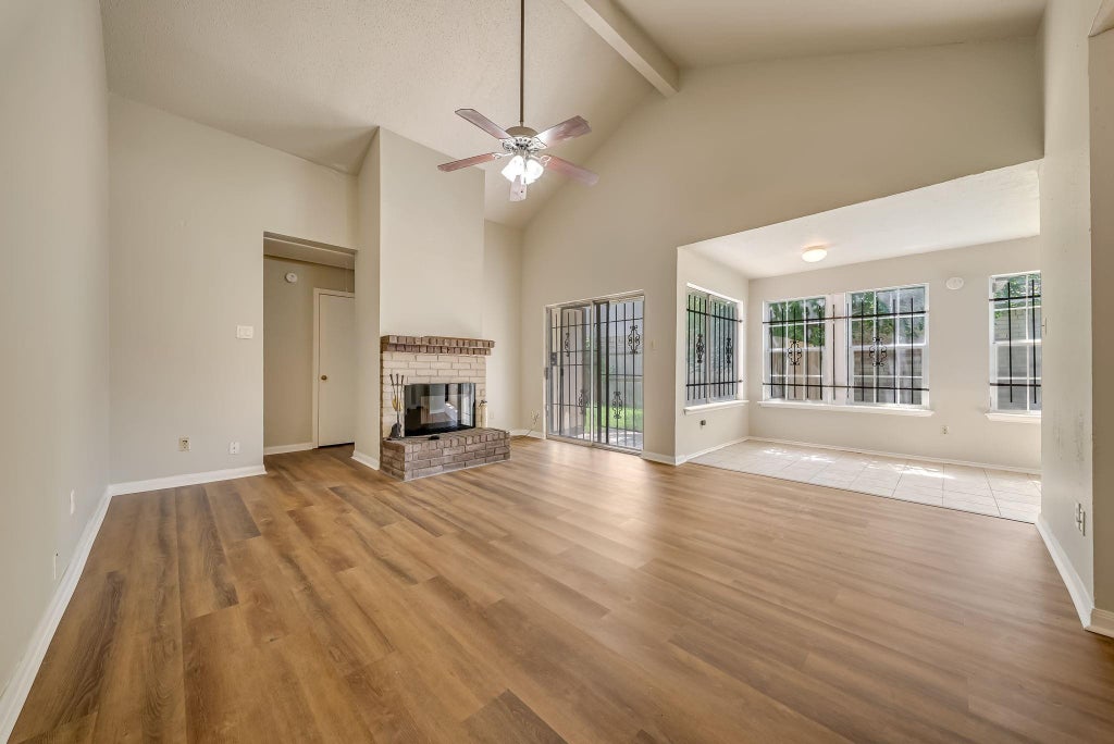 Photo of 3111 Overcross Drive, Houston, TX 77045 (MLS # 71741965)