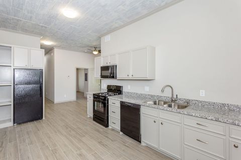 Photo of 215 N Milby Street #1, Houston, TX 77003 (MLS # 28480947)