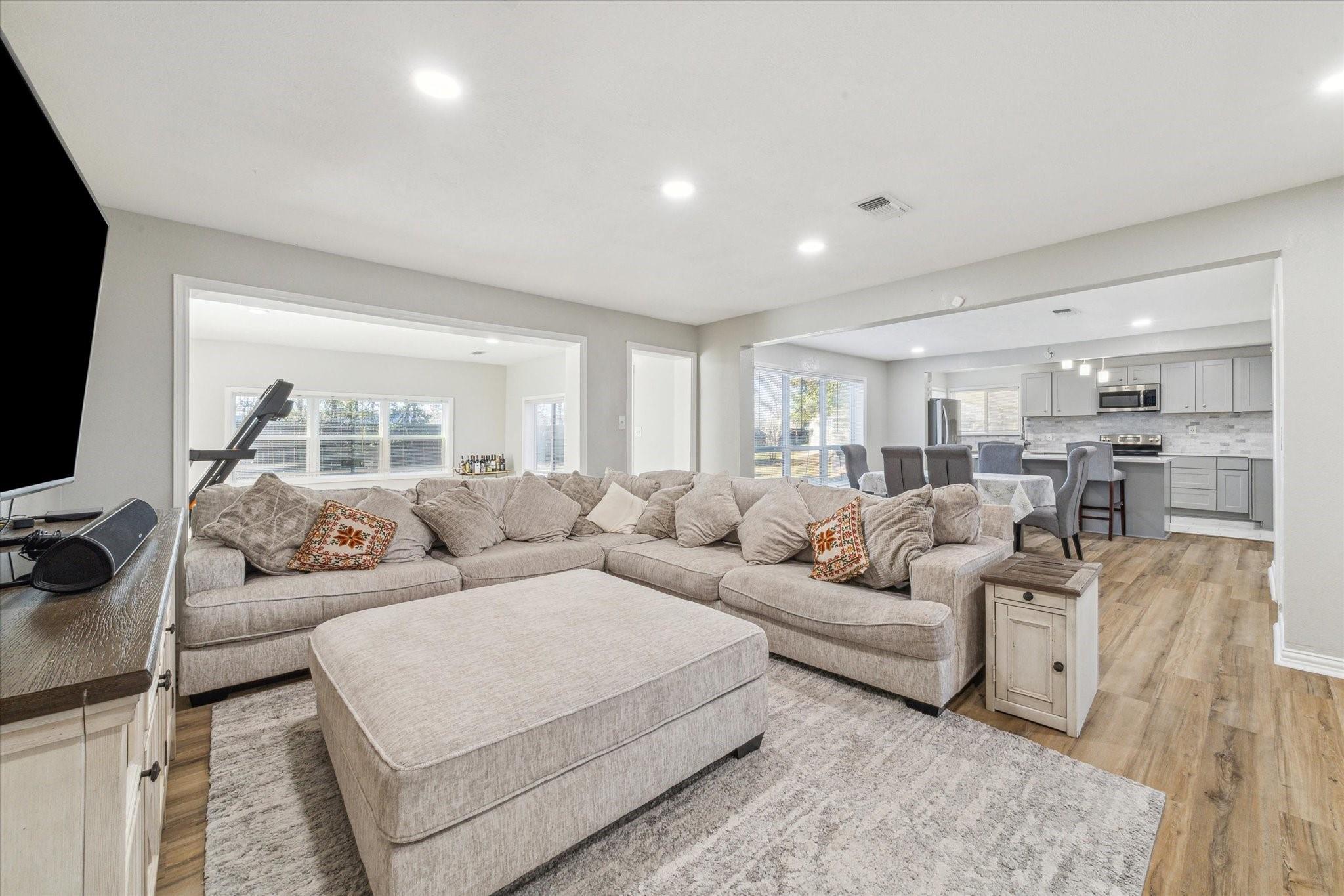 8039 Zimmermann Drive