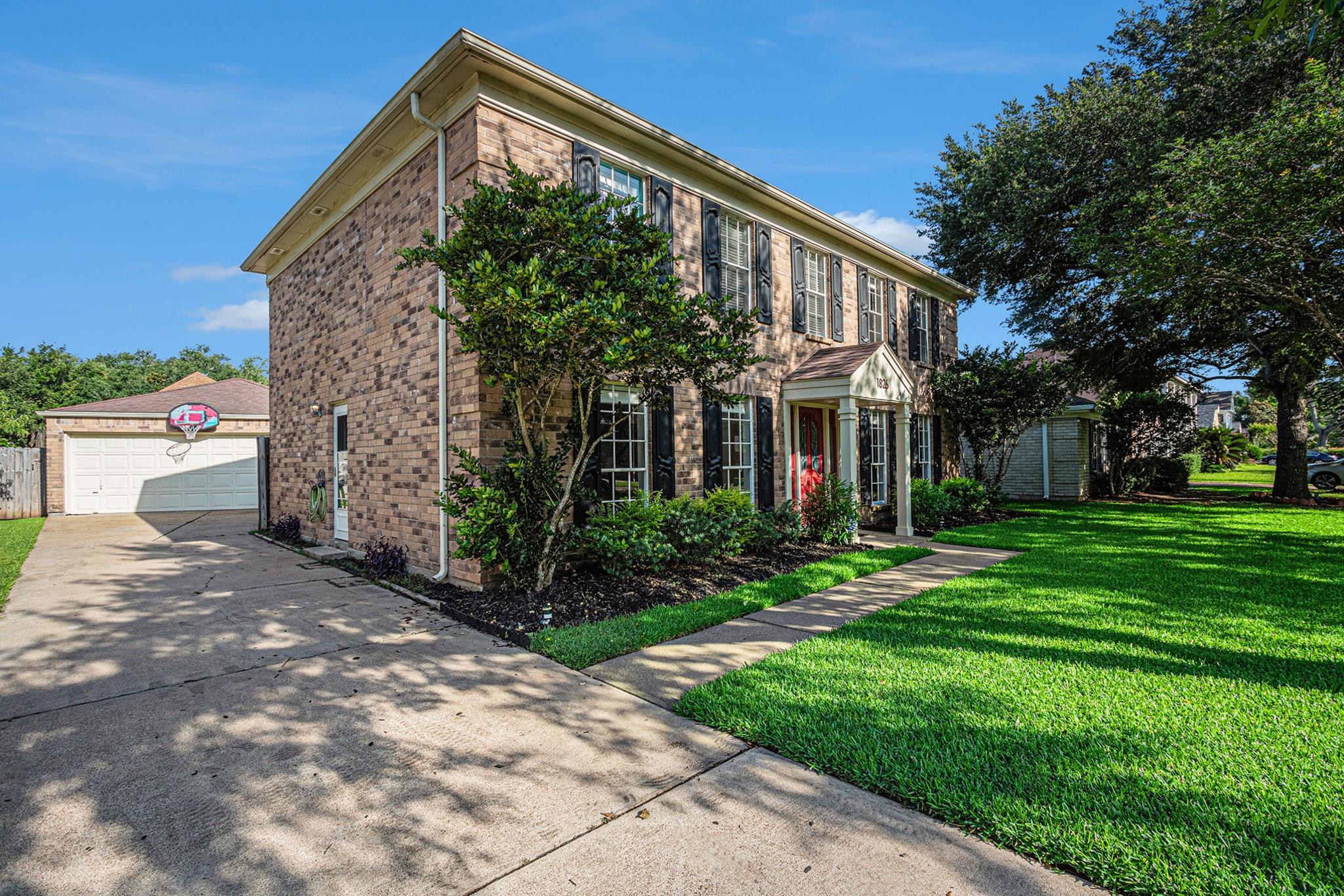 1826 Concho River Court