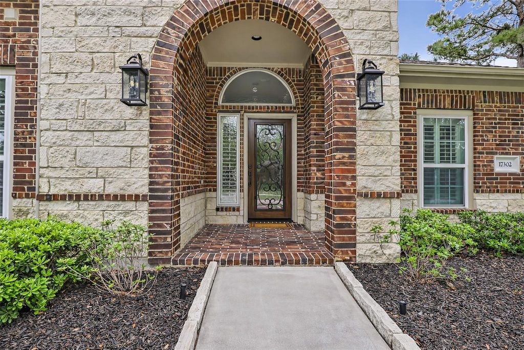 Photo of 17302 Pipestone Point Court, Humble, TX 77346 (MLS # 2974054)