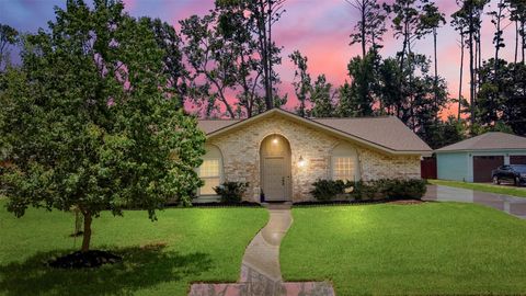 Photo of 2818 Frostwood Circle, Dickinson, TX 77539 (MLS # 78791345)