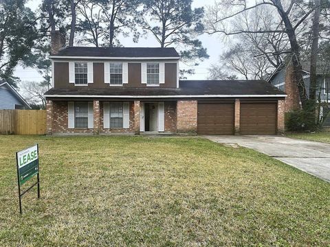Photo of 2022 Oak Shores Drive, Houston, TX 77339 (MLS # 2634713)