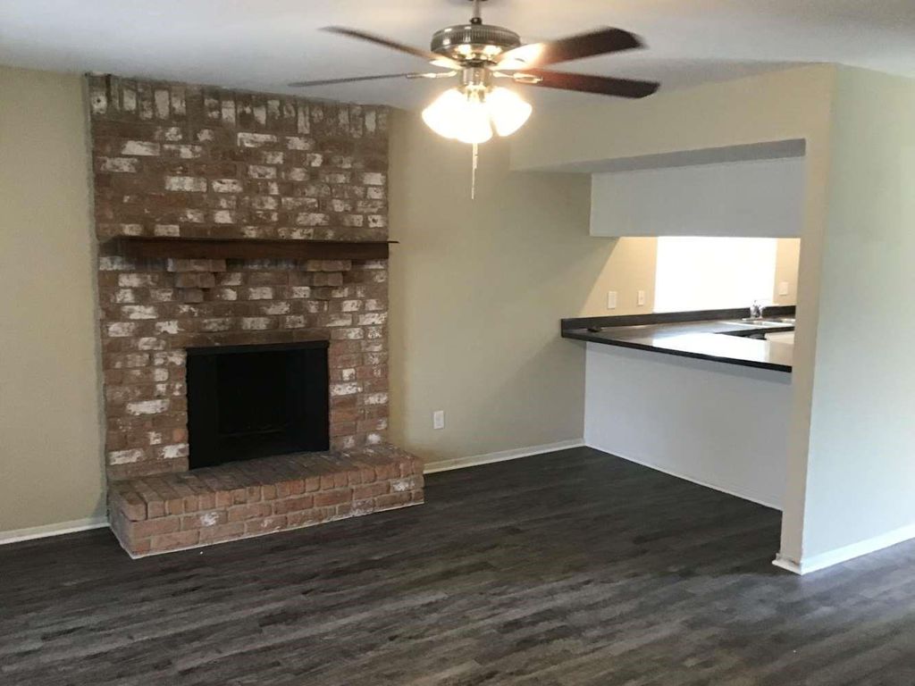 Photo of 2022 Oak Shores Drive, Houston, TX 77339 (MLS # 2634713)