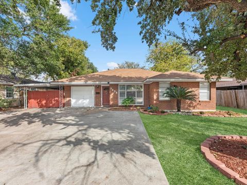 7938 Hammerly Boulevard Houston TX 77055