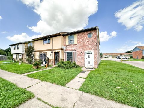 Photo of 15454 Chipman Lane #5454, Houston, TX 77060 (MLS # 60120646)
