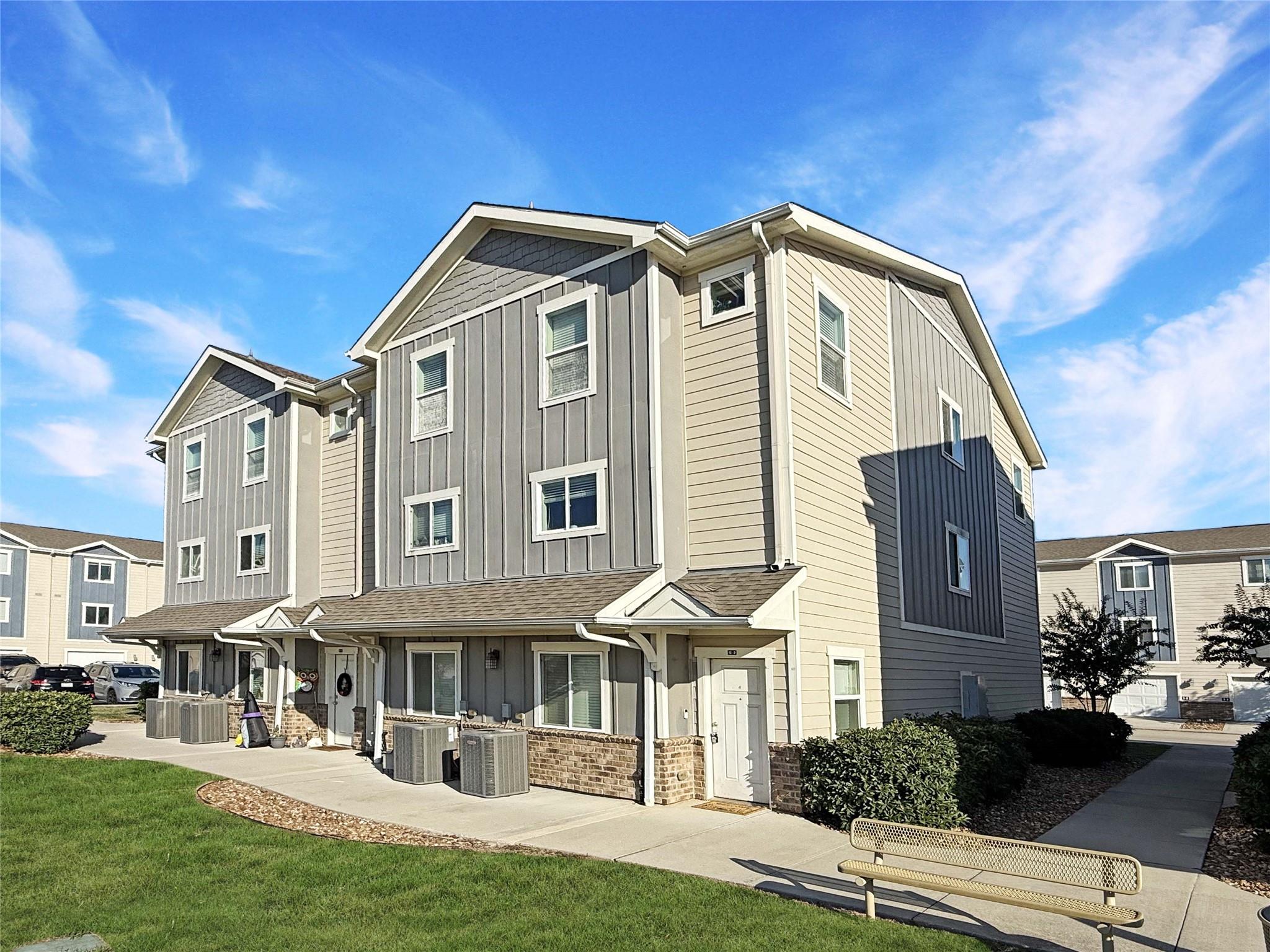 21155 Gosling Road 12 A-D