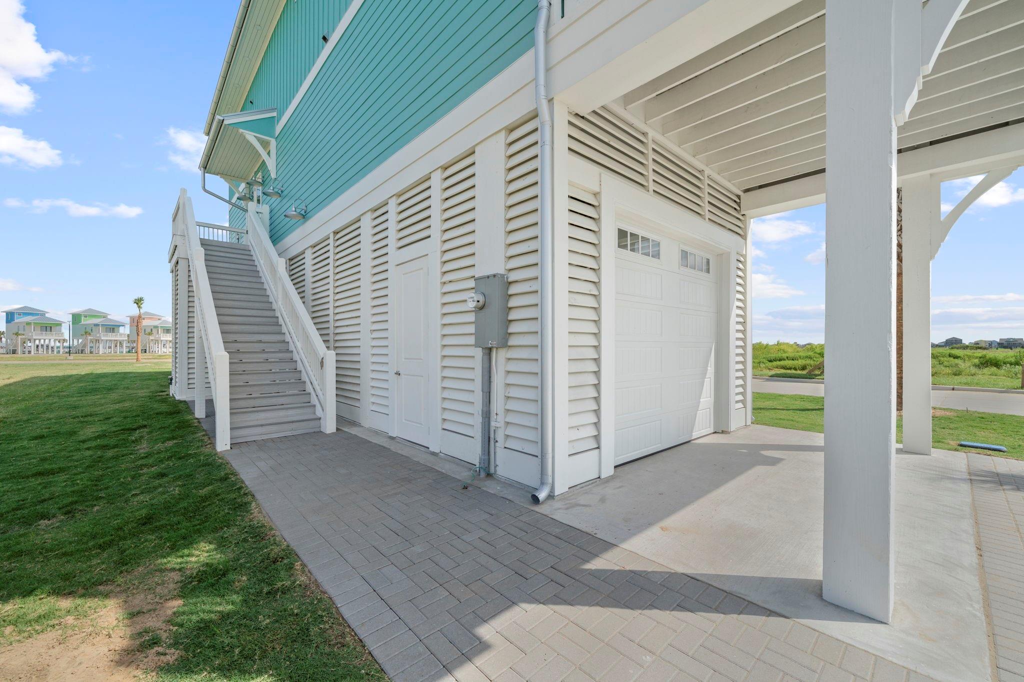 665 Seaside Drive
