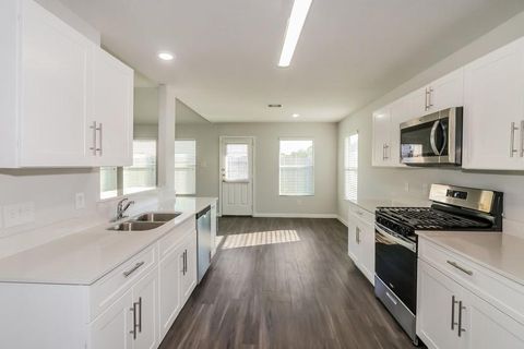 Photo of 2603 Montecito Lane, Richmond, TX 77406 (MLS # 72678783)