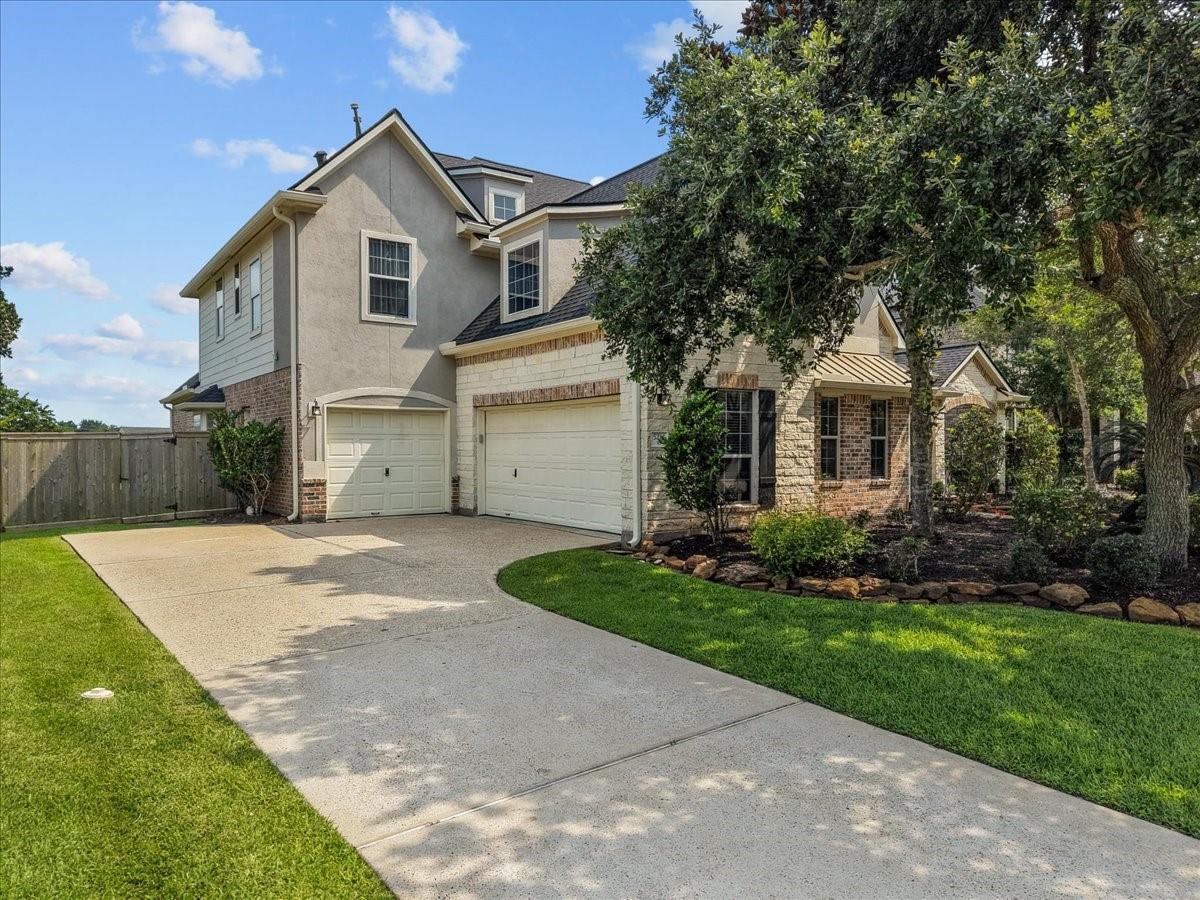 5214 Blue Cypress Lane