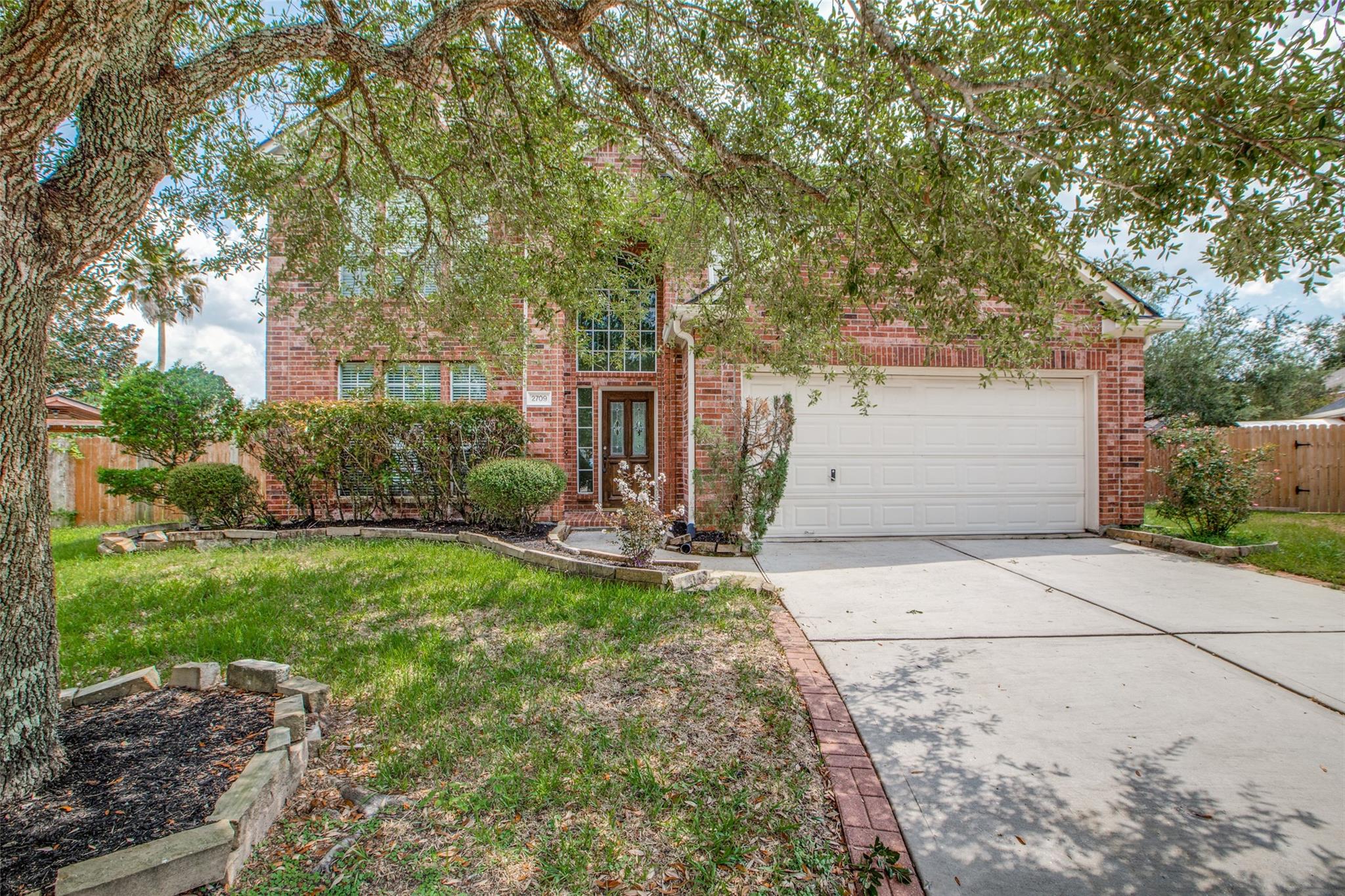 2709 Sunhill Court