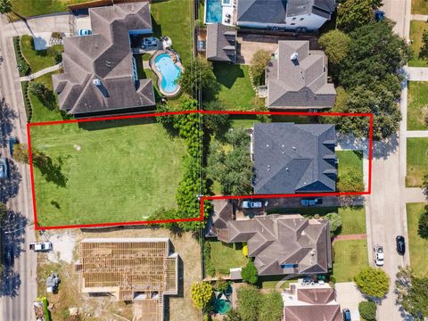 Photo of 3735 Tartan Lane, Houston, TX 77025 (MLS # 12245138)