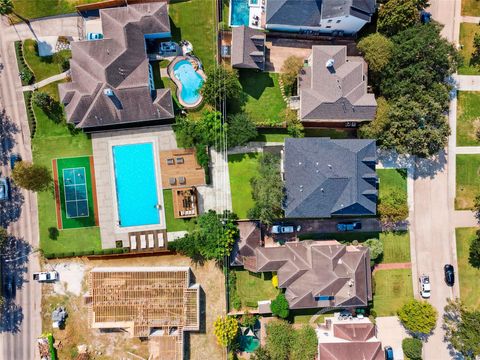 Photo of 3735 Tartan Lane, Houston, TX 77025 (MLS # 12245138)