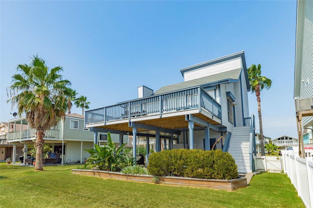 Photo of 13819 San Domingo Drive, Galveston, TX 77554 (MLS # 33297572)