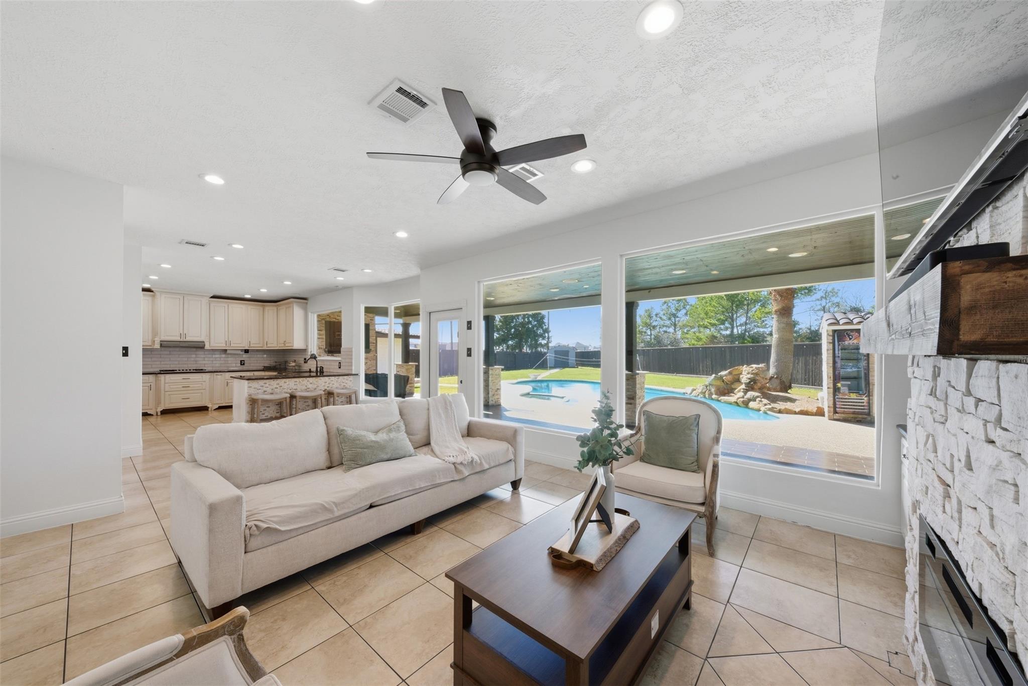 6411 Autumn Thistle Drive