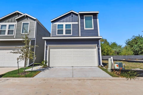 Photo of 1054 Wheatley Oak Lane, Houston, TX 77091 (MLS # 17017280)