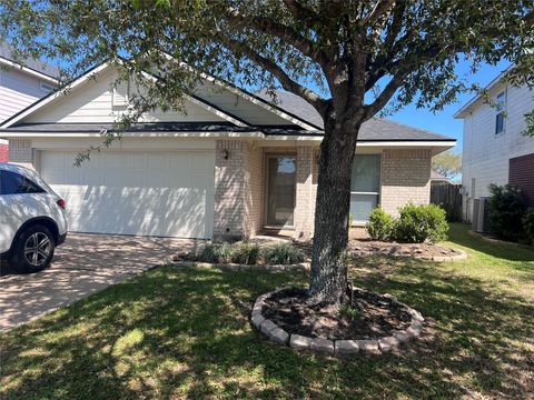Photo of 15327 Summerlyn Point Lane, Houston, TX 77053 (MLS # 59964500)